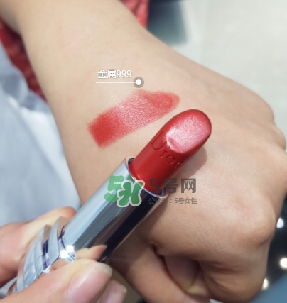 迪奧夾心999多少錢？迪奧夾心999口紅專柜價格