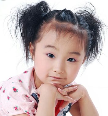 不要再為女兒扎羊角辮了 女孩好看的發型怎么扎？