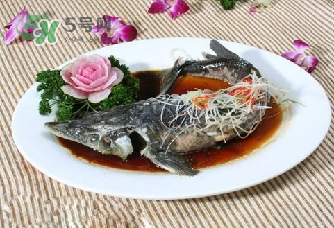 黑魚可以清蒸嗎？黑魚蒸多久？