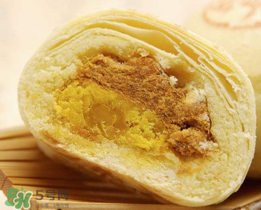 ?蛋黃酥可以不用豬油嗎？蛋黃酥用什么油好？