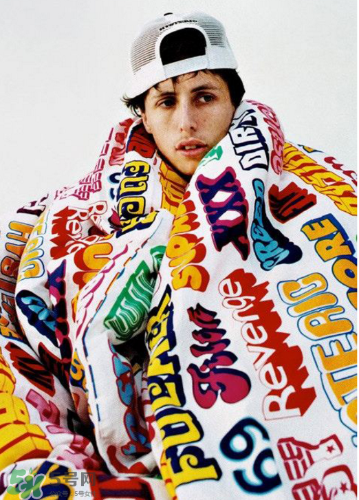 supreme與hysteric glamour2017秋冬聯(lián)名怎么樣_好看嗎？