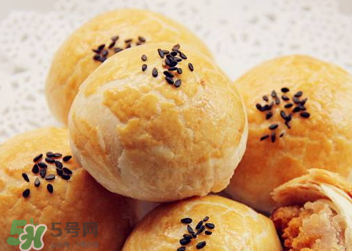 蛋黃酥可以帶出國嗎？蛋黃酥可以帶上飛機嗎？