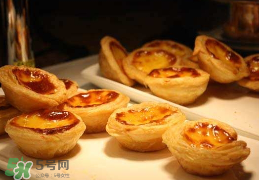 蛋撻為什么會(huì)裂開(kāi)？蛋撻裂開(kāi)是什么原因？