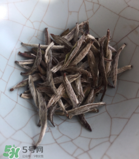 白毫銀針屬于綠茶嗎？白毫銀針是什么茶？