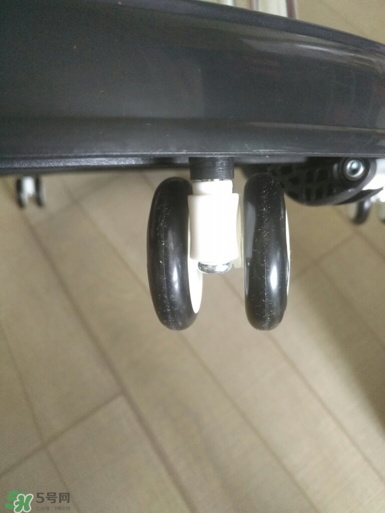 學(xué)步車哪個(gè)牌子的好？寶寶幾個(gè)月可以坐學(xué)步車？