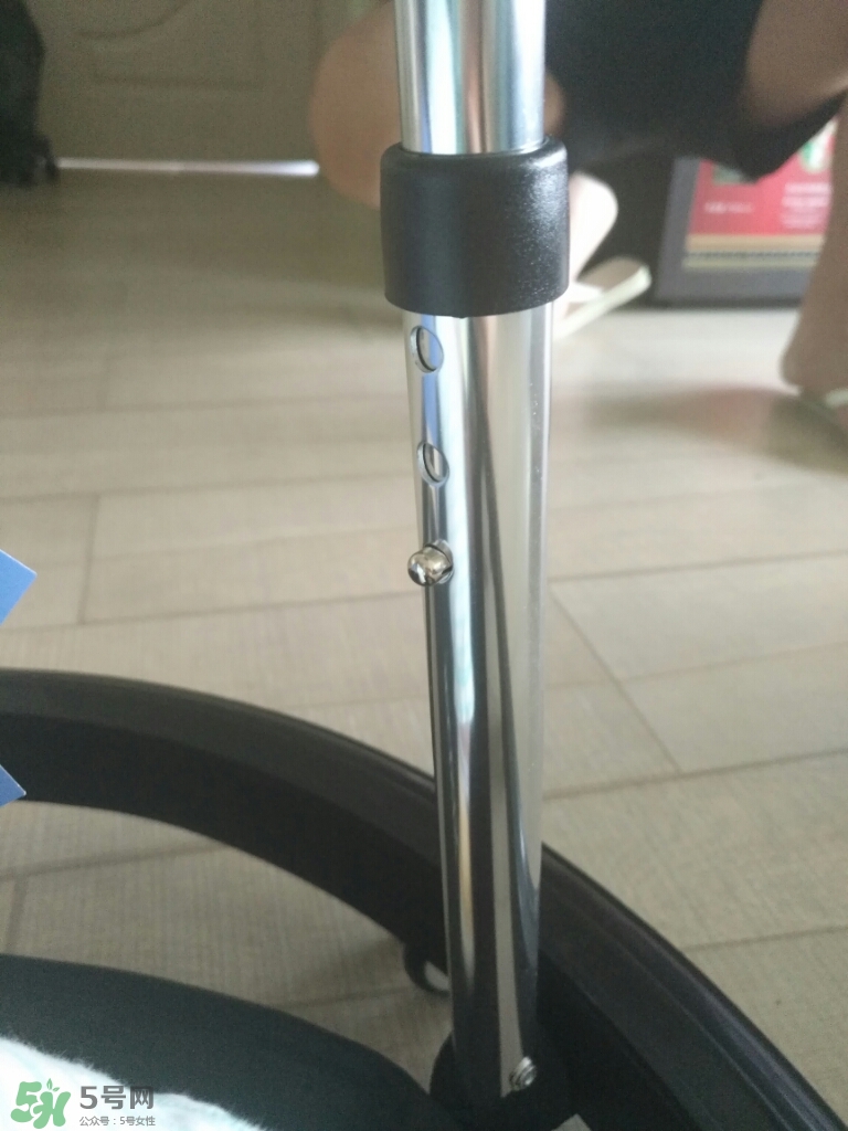 學(xué)步車哪個(gè)牌子的好？寶寶幾個(gè)月可以坐學(xué)步車？