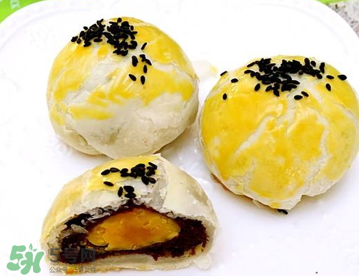 蛋黃酥什么牌子的好吃？蛋黃酥哪個牌子好吃？