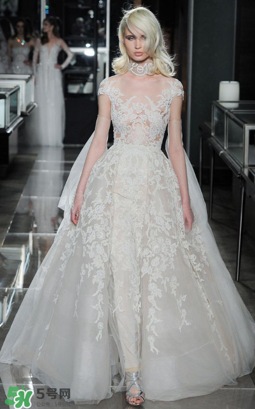 reem acra婚紗多少錢(qián)？reem acra婚紗價(jià)格