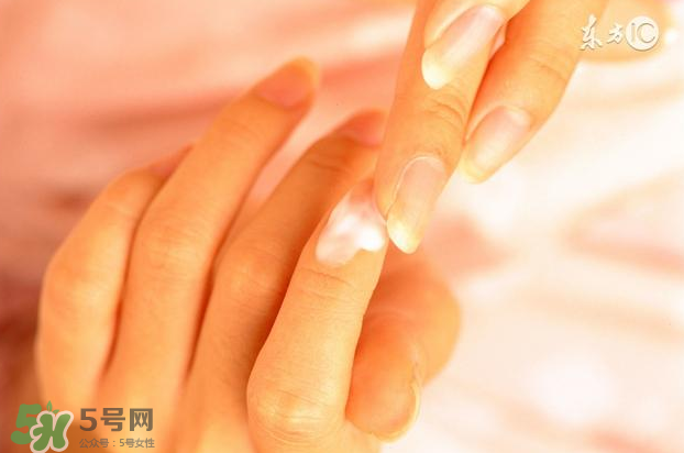 指甲上沒有月牙是缺什么？指甲上沒有月牙怎么補(bǔ)？