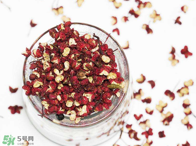 花椒泡腳有什么好處？花椒泡腳可以天天泡嗎？