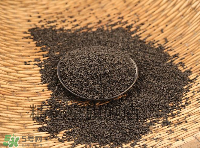 韭菜籽可以泡酒嗎？韭菜籽可以腌著吃嗎？