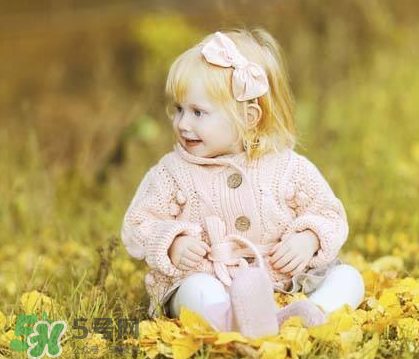 秋季寶寶怎么穿衣服？秋季寶寶穿什么？