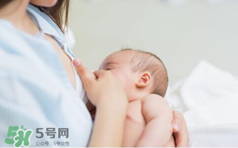 母乳喂養不能吃哪些東西？母乳喂養媽媽飲食注意事項