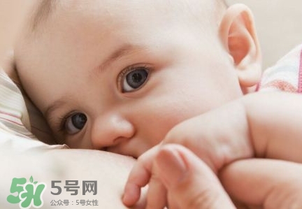 母乳能做什么？母乳可以放冰箱保鮮多久？