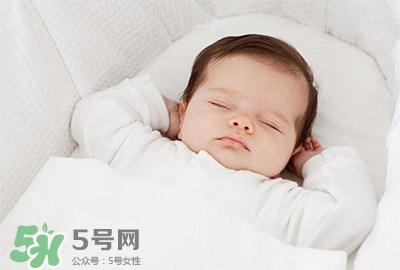寶寶午睡多長(zhǎng)時(shí)間才好？寶寶午睡的最佳時(shí)間