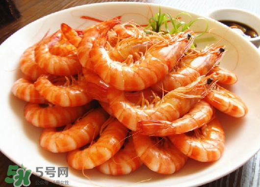 海蝦怎么做簡單又好吃？海蝦怎么去掉蝦線？