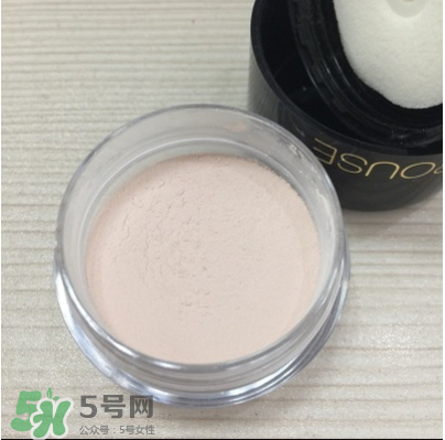 ILISYA柔色定妝蜜粉多少錢？ILISYA柔色定妝蜜粉怎么樣？