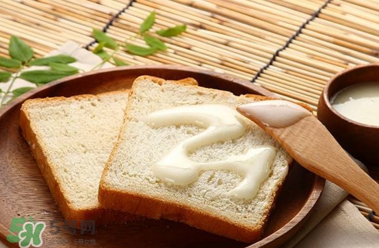 椴樹蜜是蜂蜜嗎？椴樹蜜怎么吃
