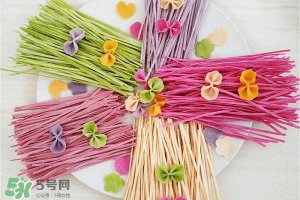 寶寶多大能吃調料？給寶寶輔食加調料的原則