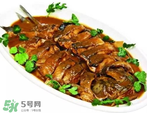 青魚怎么做好吃又簡單？青魚怎么做不腥？