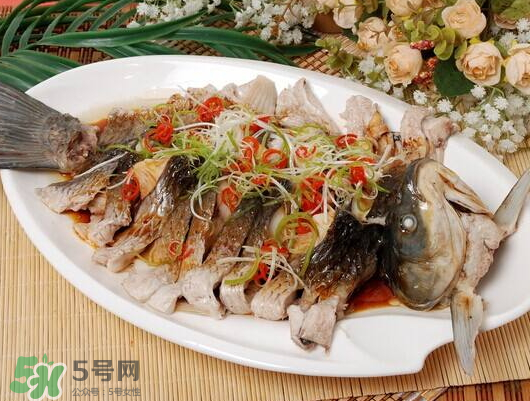 鰱魚可以清蒸嗎？清蒸鰱魚怎么做好吃？