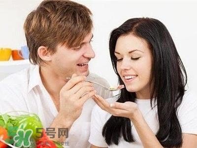 燙發后多久可以懷孕？懷孕期間可以染發燙發嗎？