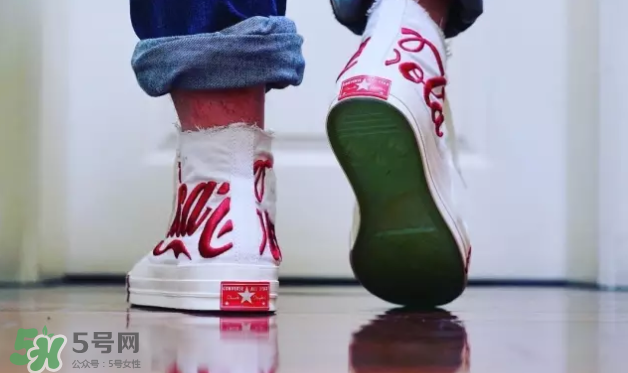 可口可樂與時尚圈聯名合作系列有哪些？意想不到的好看