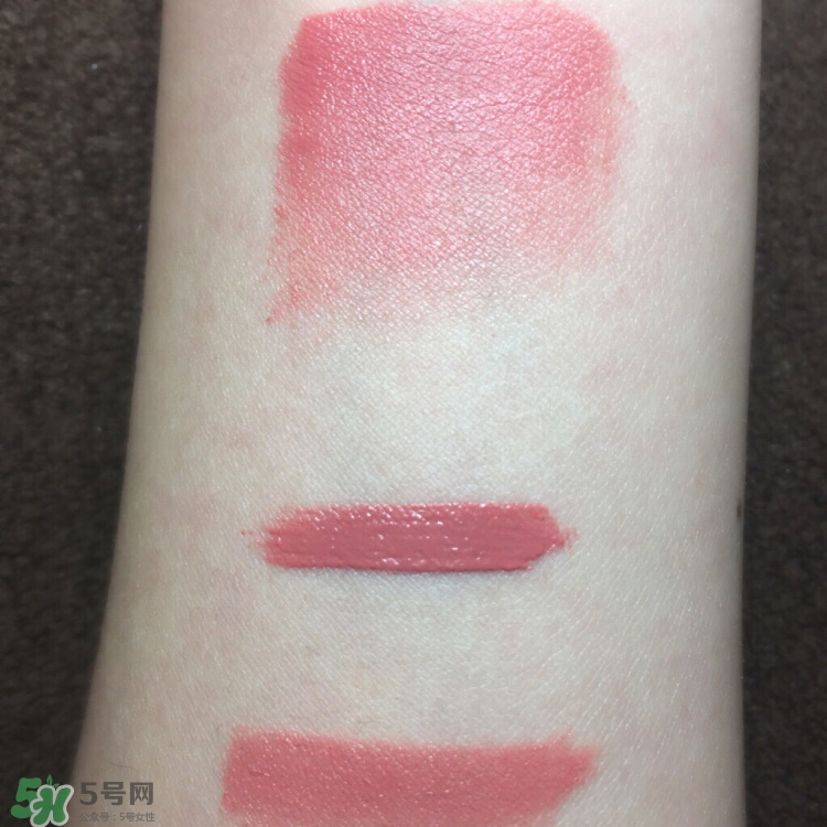 阿瑪尼唇釉500和501有什么區別_哪個好