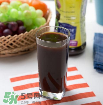 西梅汁怎么喝治便秘？便秘吃什么最快排便？