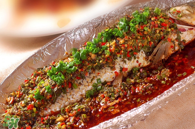 釣鯇魚用什么魚餌？鯇魚怎么做好吃