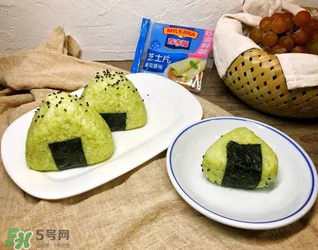 牛油果沙拉怎么做？牛油果沙拉用什么醬？