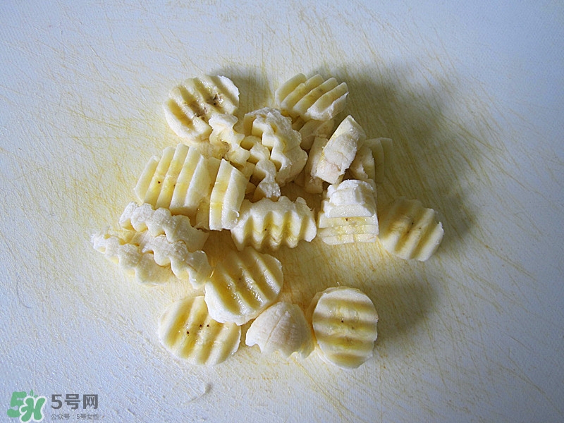 牛油果沙拉怎么做？牛油果沙拉用什么醬？