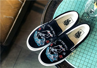 vans橫須賀紀(jì)念款slip-on板鞋多少錢(qián)_在哪買？