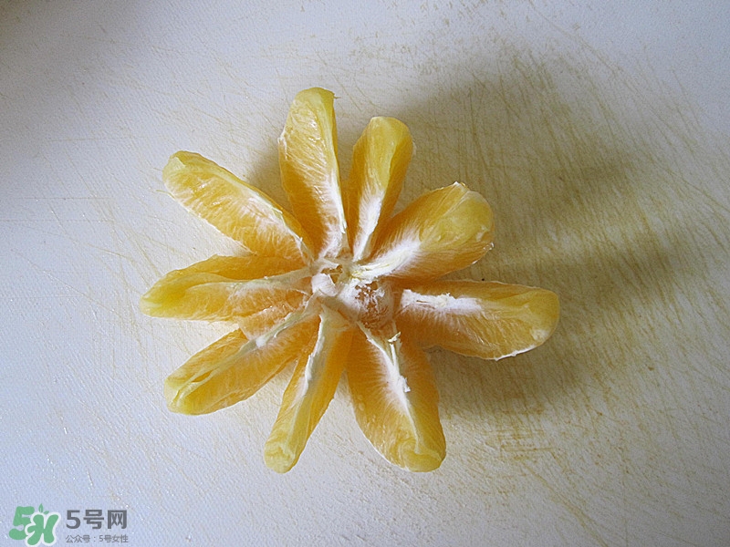 牛油果沙拉怎么做？牛油果沙拉用什么醬？