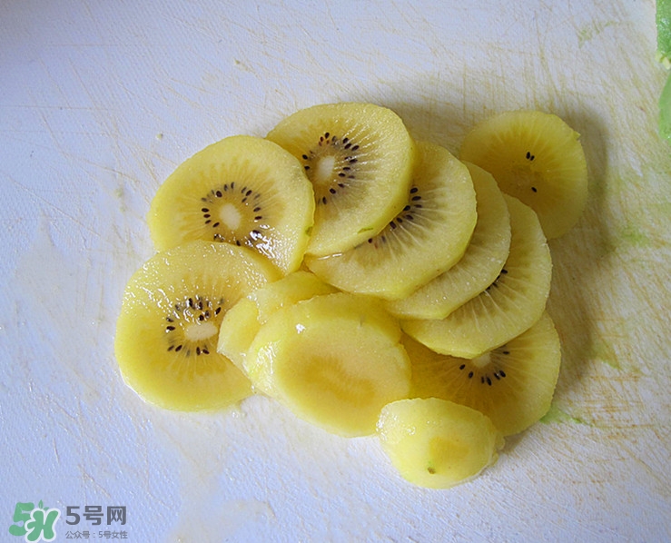 牛油果沙拉怎么做？牛油果沙拉用什么醬？