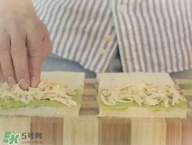 牛油果沙拉怎么做？牛油果沙拉用什么醬？