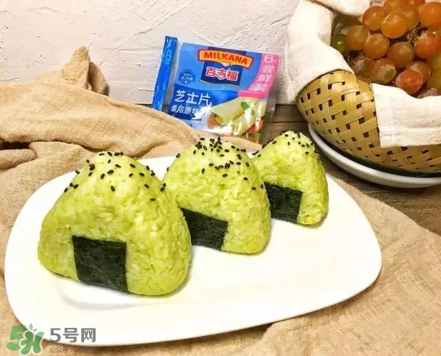 牛油果沙拉怎么做？牛油果沙拉用什么醬？