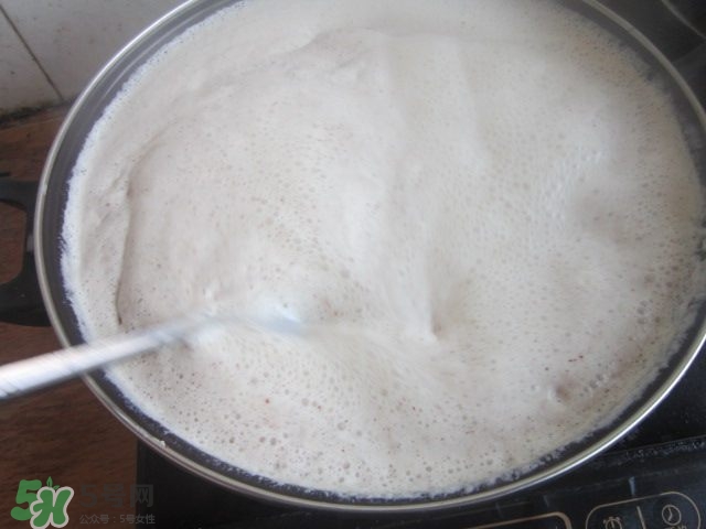 核桃可以和黃豆一起打豆漿嗎？核桃和什么一起打豆漿好？