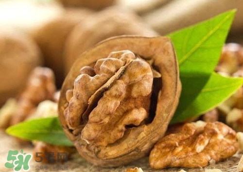 核桃與什么食物相克？核桃和什么一起吃有營養(yǎng)？