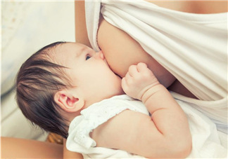母乳寶寶幾個月添加輔食？母乳寶寶添加輔食的時間介紹