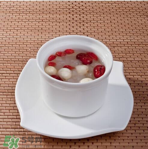 坐月子能吃雪蛤嗎？產婦吃雪蛤有什么好處？