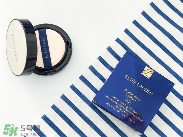 粉底液和氣墊哪個好用 粉底液和氣墊的區別
