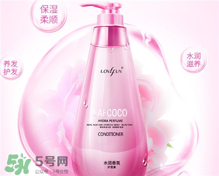 護發素多長時間洗掉_涂了護發素多久清洗