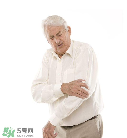 風濕是痛風嗎？風濕跟痛風有什么區別？