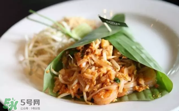 花生發芽后營養如何？花生殼煮水喝有什么用？