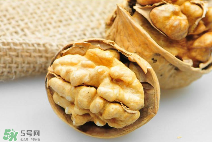 核桃開裂怎么辦？核桃為什么會開裂？