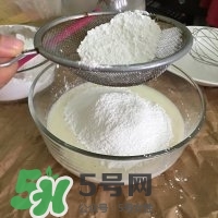 榴蓮冰皮月餅的做法？榴蓮冰皮月餅價(jià)格