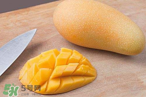買芒果怎么挑？怎么辨別芒果是不是催熟的？