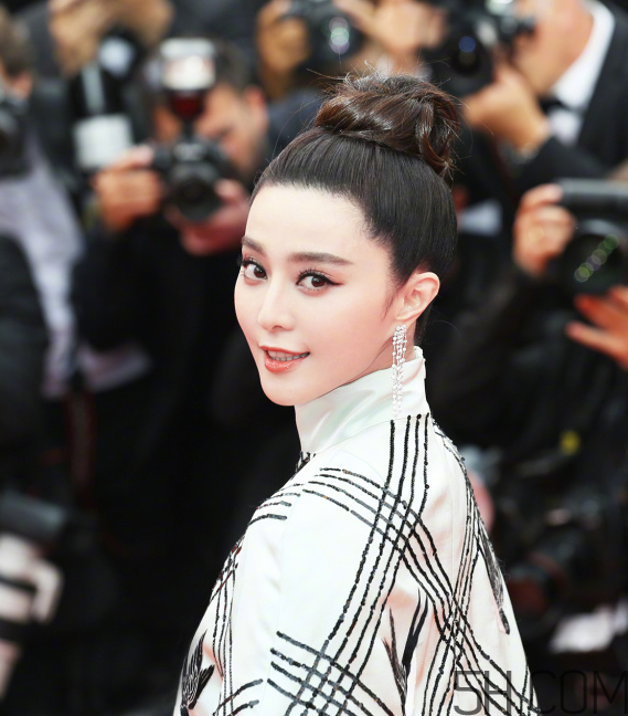 豐唇多少錢？豐唇疼嗎？