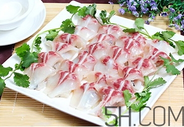 脆肉鯇是淡水魚嗎？脆肉鯇是怎么養殖的？